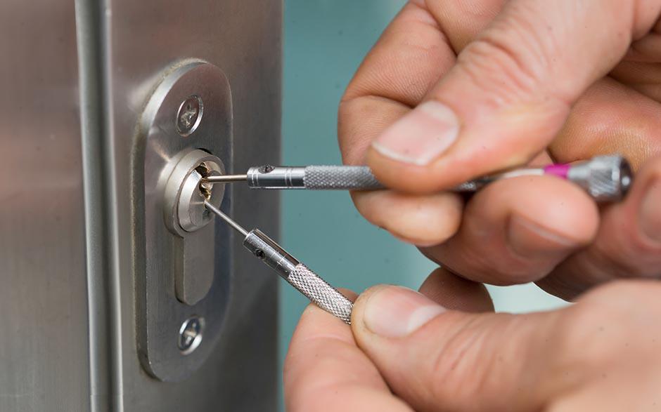 changer un barillet de porte Allauch